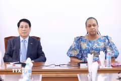 Chủ tịch nước Lương Cường làm việc với Phó Chủ tịch Đảng MPLA, bà Mara Regina da Silva Baptista Domingos Quiosa.(Ảnh: Lâm Khánh/TTXVN)