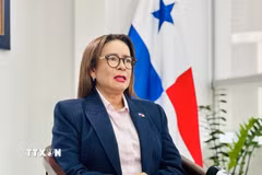 Đại sứ Panama tại Việt Nam Nubiela Ayala trả lời phỏng vấn phóng viên Thông tấn xã Việt Nam về những cơ hội thúc đẩy hợp tác sâu rộng trên nhiều lĩnh vực giữa hai nước. (Ảnh: Việt Đức/TTXVN)