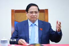 Thủ tướng Phạm Minh Chính điện đàm với Thủ tướng Thái Lan Anutin Charnvirakul. (Ảnh: Dương Giang/TTXVN)