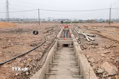 Xây dựng hạ tầng khu tái định cư Cảng hàng không quốc tế Gia Bình. (Ảnh: Thanh Thương/TTXVN)