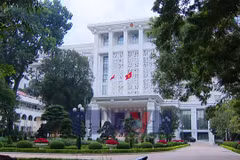 Thủ tướng Lê Minh Hưng chủ trì lễ đón chính thức Thủ tướng Ba Lan