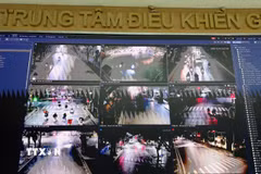 Hình ảnh từ camera AI được truyền về trung tâm điều khiển giao thông Công an thành phố Hà Nội .(Ảnh minh họa: Quốc Lũy/TTXVN)