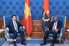 Chủ tịch nước Lương Cường và Tổng thống Angola João Manuel Gonçalves Lourenço hội đàm. (Ảnh: Lâm Khánh/TTXVN)