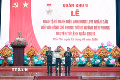 Nguyên Tư lệnh Quân khu 9 nhận danh hiệu Anh hùng Lực lượng Vũ trang Nhân dân