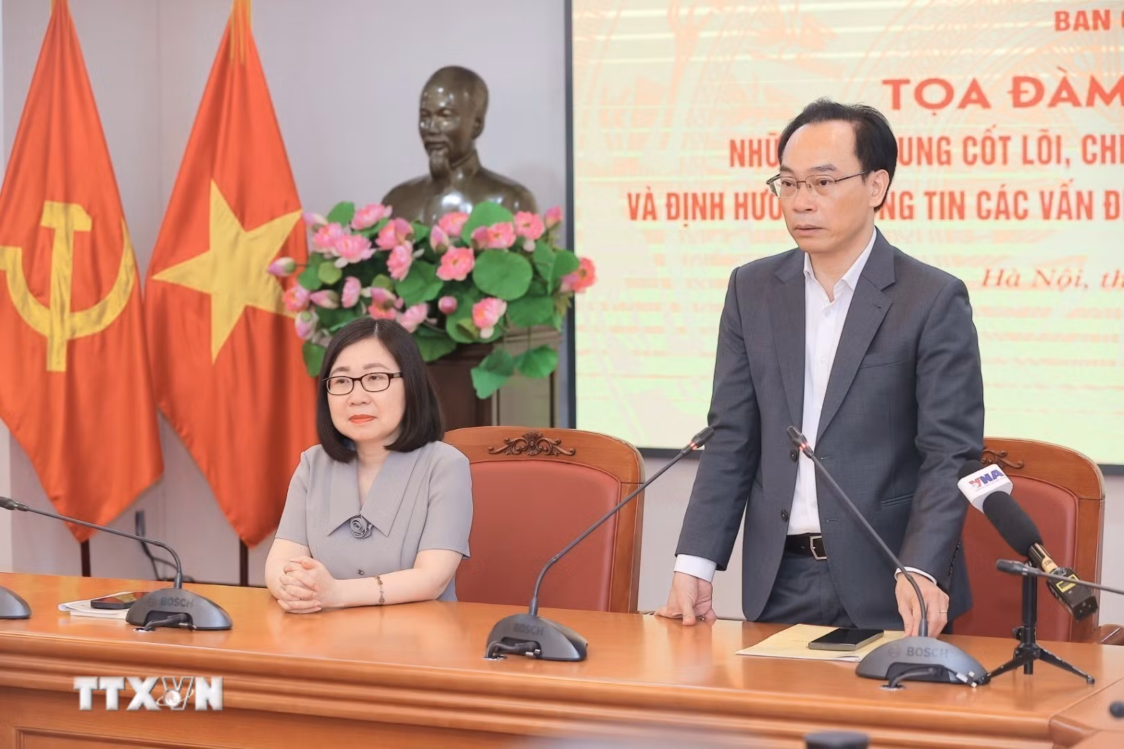 ttxvn-to-chuc-toa-dam-chuyen-de-ve-thong-tin-cac-van-de-nong-trong-linh-vuc-giao-duc-dao-tao-28-4.jpg