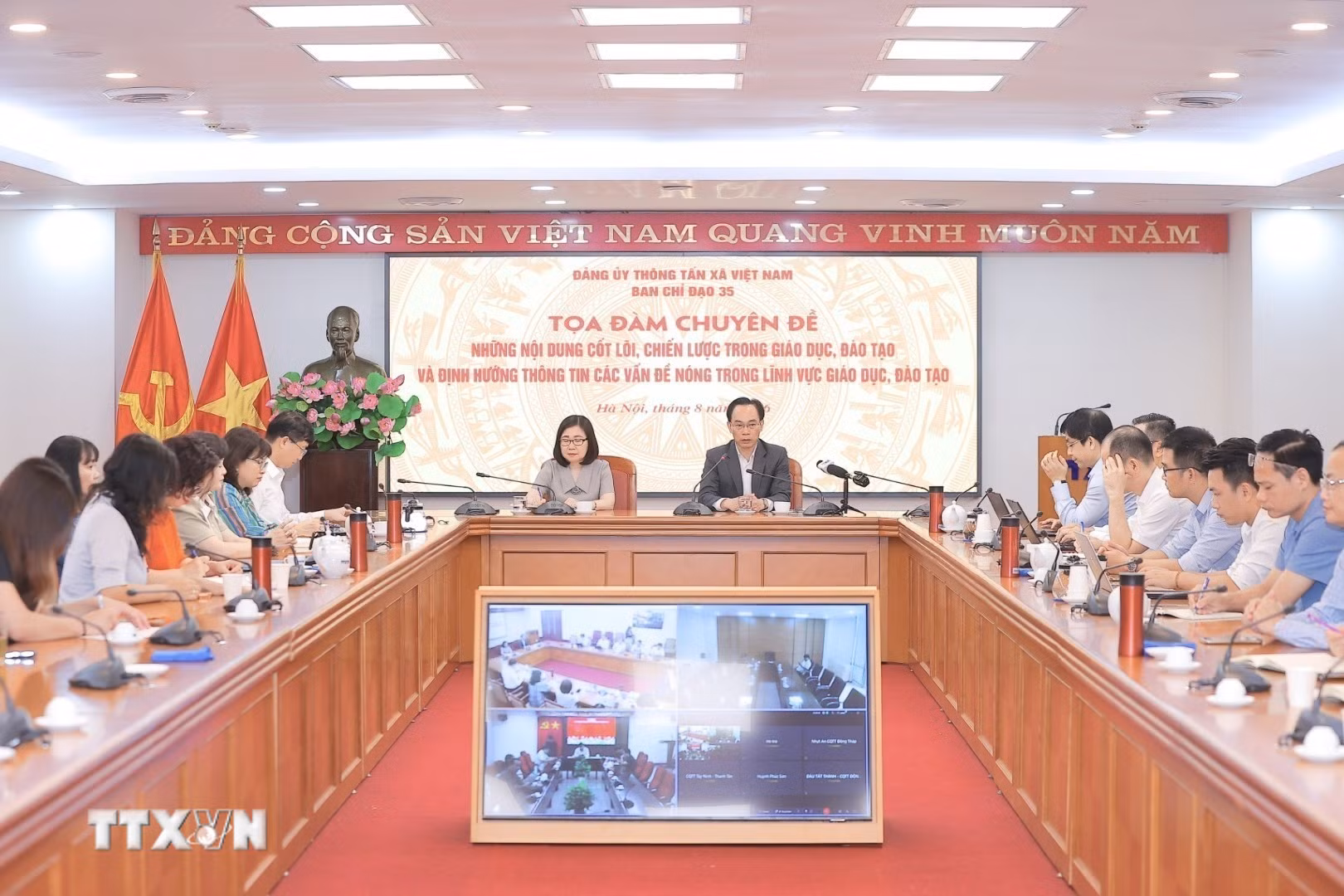 ttxvn-to-chuc-toa-dam-chuyen-de-ve-thong-tin-cac-van-de-nong-trong-linh-vuc-giao-duc-dao-tao-28-9.jpg