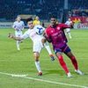 V-League 2025/26 hấp dẫn ngay ở vòng 1 với cuộc đọ sức giữa Công an Hà Nội (áo đỏ) và Thể Công-Viettel. (Ảnh: Việt Anh/Vietnam+)