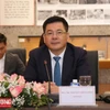 Bộ trưởng Nguyễn Hồng Diên phát biểu tại tiếp Đại sứ Lào tại Việt Nam Khamphao Ernthvanh. (Nguồn: Tạp chí Công Thương)