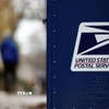 Hộp đựng bưu kiện của Bưu điện Mỹ tại Washington DC. (Ảnh: Reuters/TTXVN)