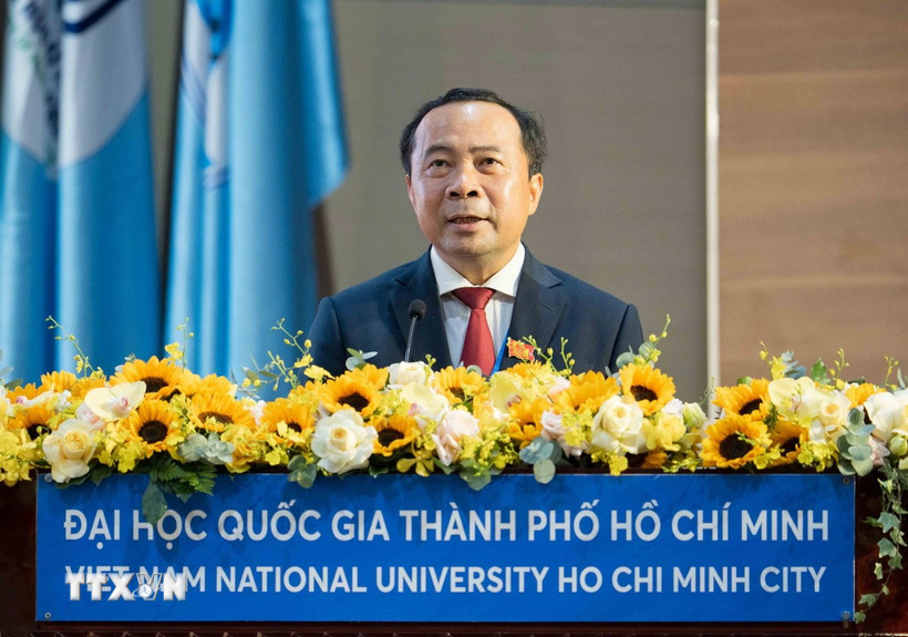 Phó Giáo sư-Tiến sỹ Vũ Hải Quân, Bí thư Đảng ủy, Giám đốc Đại học Quốc gia Thành phố Hồ Chí Minh phát biểu tại Đại hội. (Ảnh: Thu Hoài/TTXVN)