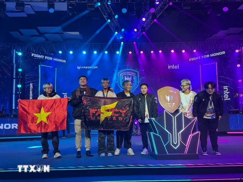 Đại diện Việt Nam - Team Fancy United Esports tại sự kiện APAC Predator League 2026. (Ảnh: TTXVN phát)