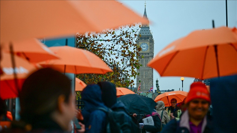 Các bác sỹ ở Anh bắt đầu cuộc đình công 5 ngày giữa lúc dịch cúm bùng phát mạnh.(Ảnh: AA)