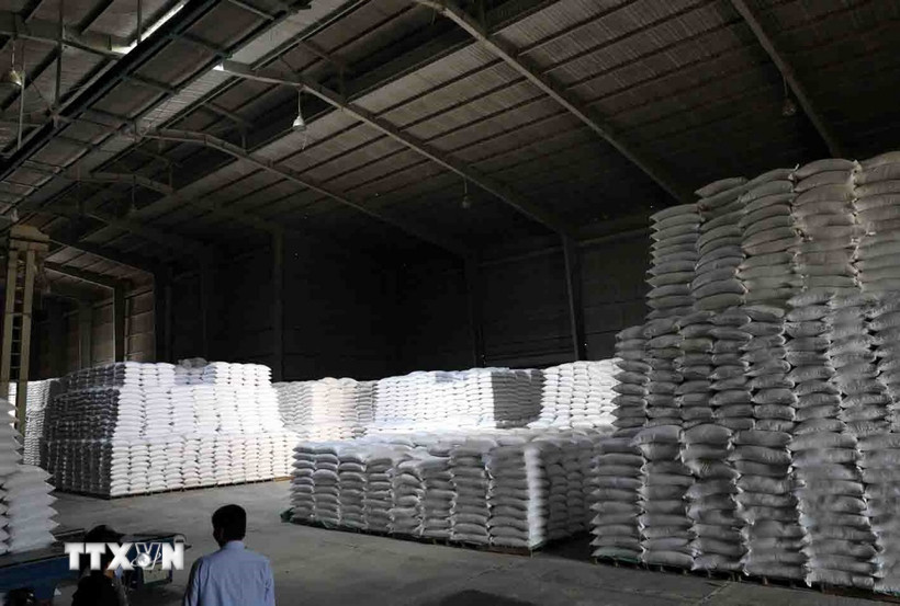 Gạo chuẩn bị xuất cấp hỗ trợ nhân dân trong dịp Tết Nguyên đán Bính Ngọ và giáp hạt đầu năm 2026. (Ảnh: Phạm Hậu/TTXVN)