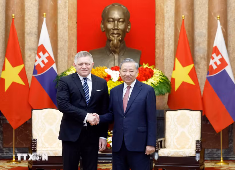Bet8801234.com cá cược độc quyền, Chủ tịch nước Tô Lâm tiếp Thủ tướng Slovakia Robert Fico. (Ảnh: Thống Nhất/TTXVN)