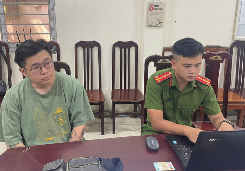 Đối tượng Đặng Chí Thành tại cơ quan công an.