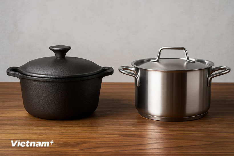 So với nồi inox, nồi gang có khả năng bổ sung sắt tự nhiên trong quá trình nấu nướng. (Ảnh: Vietnam+)