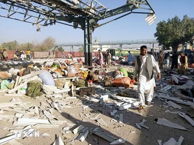 Hiện trường vụ phiến quân đánh bom tại nhà ga ở thủ phủ Quetta, tỉnh Balochistan, Tây Nam Pakistan ngày 9/11/2024. (Ảnh: THX/TTXVN) Hiện trường vụ phiến quân đánh bom tại nhà ga ở thủ phủ Quetta, tỉnh Balochistan, Tây Nam Pakistan ngày 9/11/2024. (Ảnh: THX/TTXVN)
