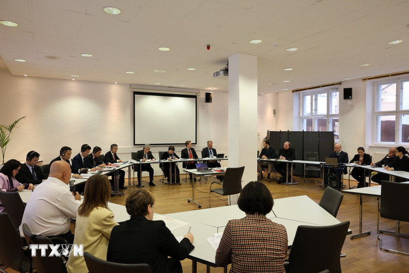 Đối thoại chính sách lần thứ 6 giữa Đảng Cộng sản Việt Nam và Đảng Cánh tả Đức. (Ảnh: Thu Hằng/TTXVN)