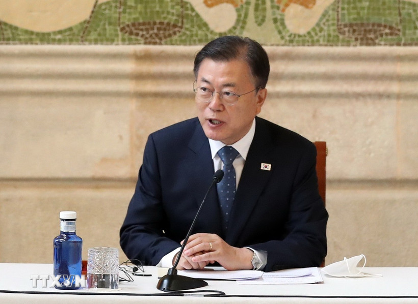 Cựu Tổng thống Hàn Quốc Moon Jae-in trong một sự kiện ở Catalonia, Tây Ban Nha ngày 17/6/2021. (Ảnh: Yonhap/TTXVN)