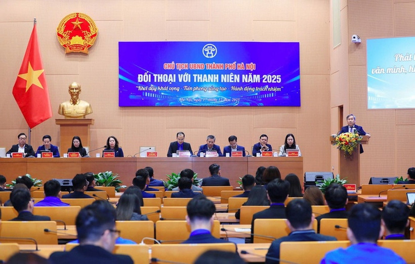 Chủ tịch UBND thành phố Hà Nội Vũ Đại Thắng chủ trì Hội nghị đối thoại với thanh niên Thủ đô năm 2025. (Nguồn: Cổng thông tin điện tử UBND thành phố Hà Nội)