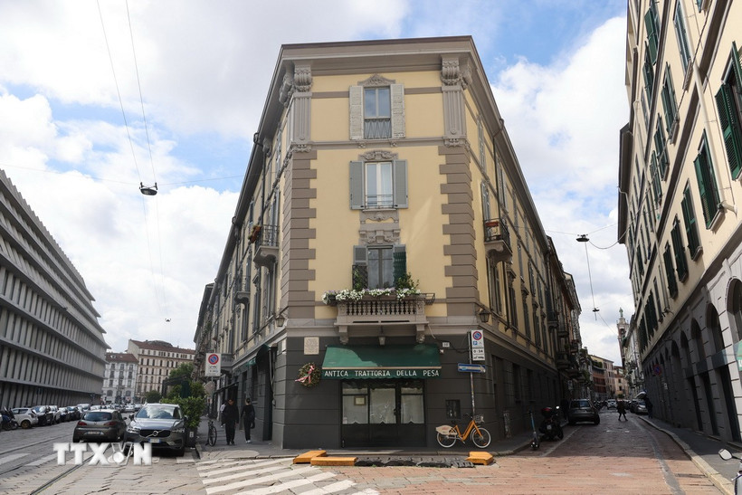 Phía trước quán Antica Trattoria della Pesa. (Ảnh: Thanh Hải/TTXVN)