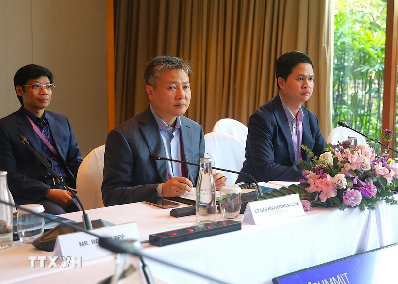 Thứ trưởng Bộ Công an Nguyễn Ngọc Lâm tham dự và phát biểu tại Hội nghị. (Ảnh: Tất Đạt/TTXVN)