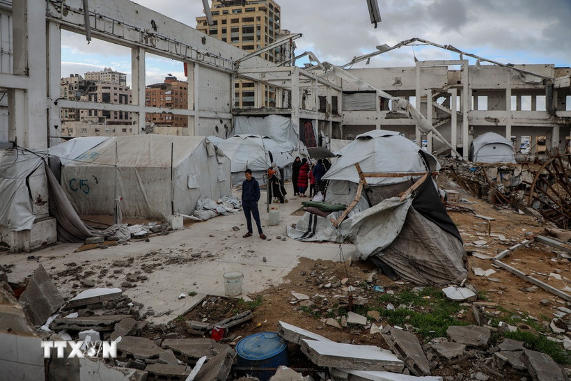Người dân tại Gaza. (Ảnh: THX/TTXVN)