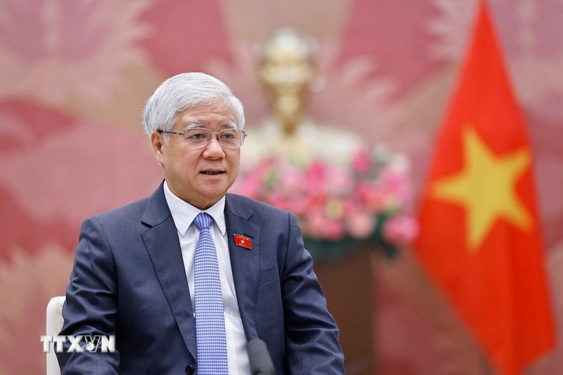 Phó Chủ tịch Thường trực Quốc hội Đỗ Văn Chiến trả lời phỏng vấn. (Ảnh: Doãn Tấn/TTXVN)