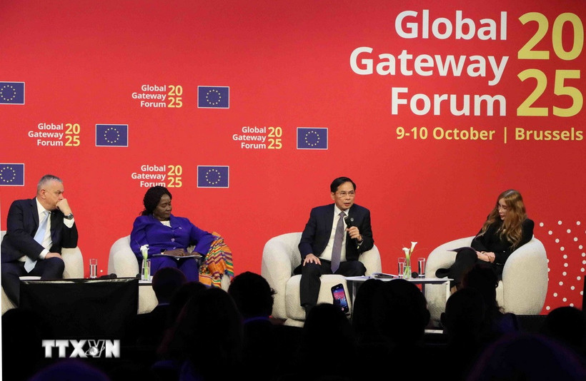 Phó Thủ tướng Bùi Thanh Sơn tại phiên thảo luận cấp cao về “Tình hình thế giới”. (Ảnh: Hương Giang/TTXVN)