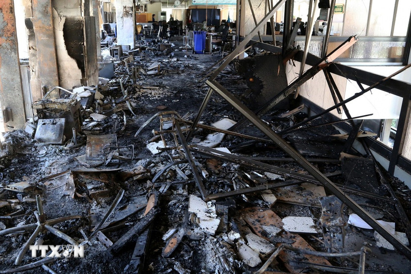 Thiệt hại sau cuộc tấn công của Israel tại Tehran, Iran. (Ảnh: THX/TTXVN)