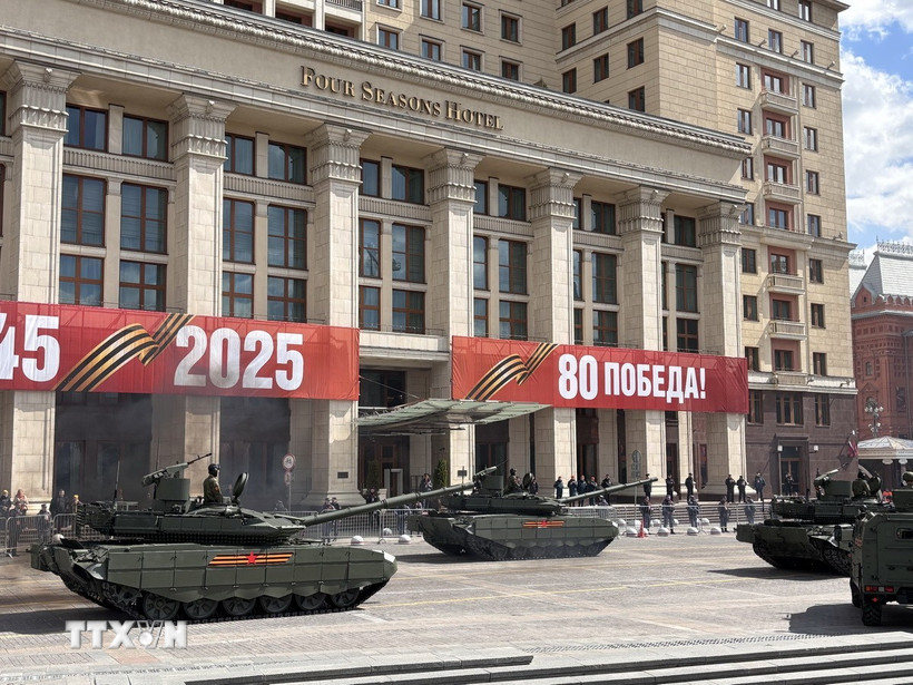 Tổng duyệt Lễ duyệt binh Ngày Chiến thắng 9/5 trên Quảng trường Đỏ, Nga. (Ảnh: Tâm Hằng/TTXVN)