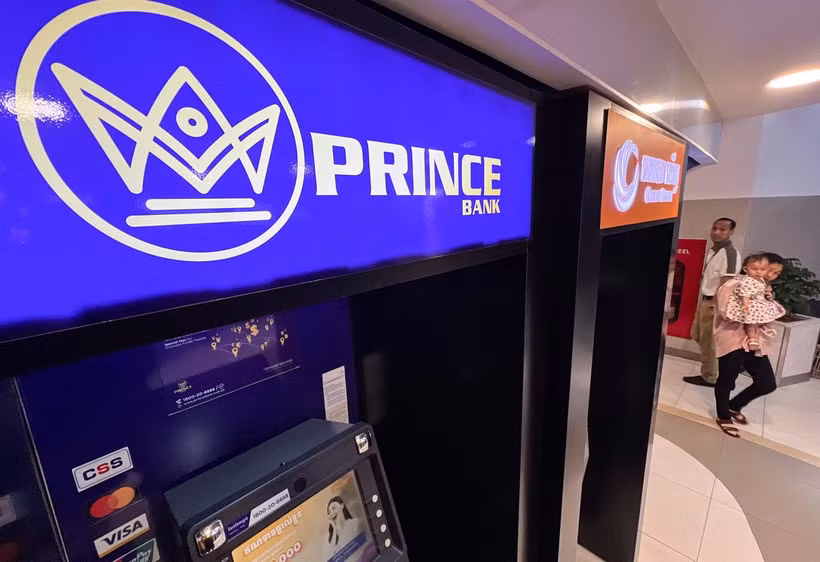 Máy ATM của Ngân hàng Prince, do Tập đoàn Prince quản lý tại Phnom Penh, Campuchia. (Nguồn: Chosun Daily)