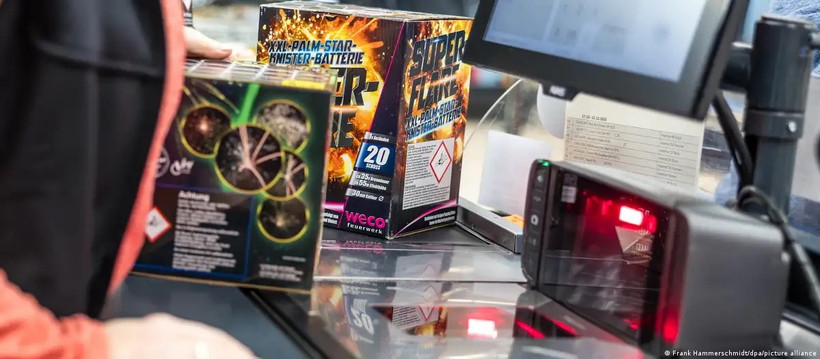 Nhiều loại pháo hoa sẽ được phục vụ cho đến tận đêm Giao thừa. (Ảnh: DPA)