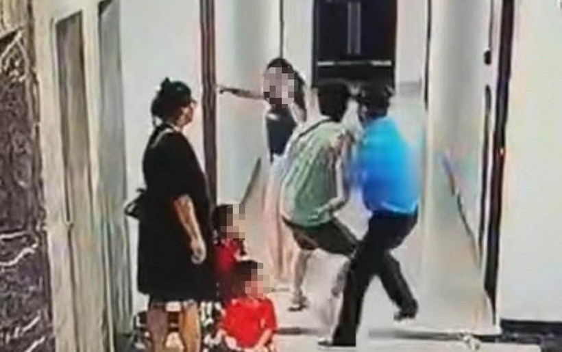 Hình ảnh cắt từ video về vụ việc.
