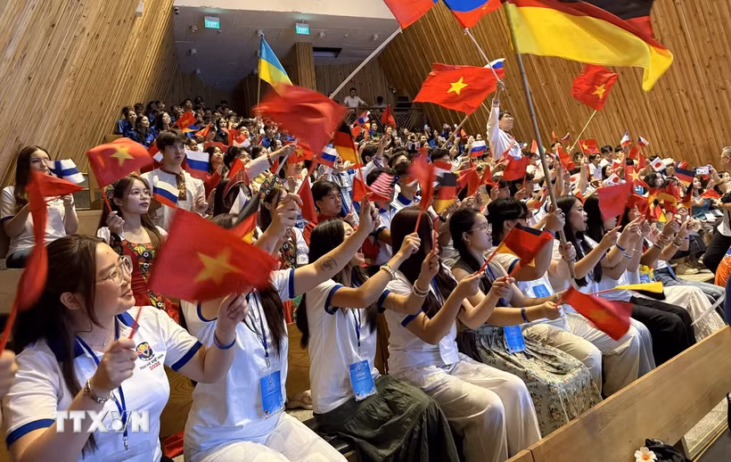 Sinh viên kiều bào. (Ảnh: Tường Quân/TTXVN)