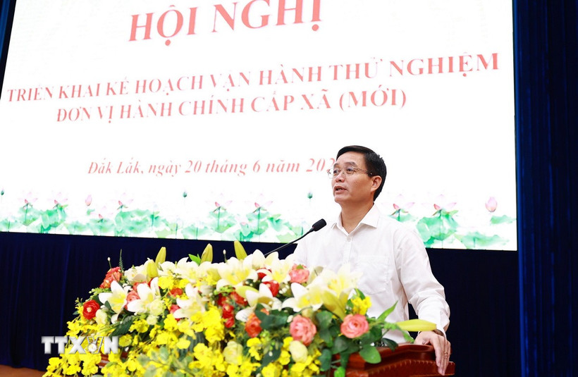 Bí thư Tỉnh ủy Đắk Lắk Nguyễn Đình Trung phát biểu chỉ đạo tại Hội nghị. (Ảnh: Hoài Thu/TTXVN)