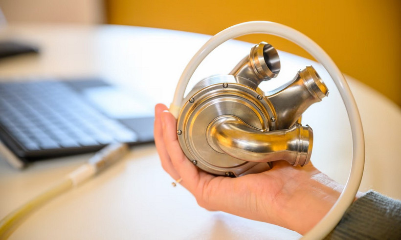 BiVACOR là trái tim nhân tạo cấy ghép đầu tiên trên thế giới có thể thay thế hoàn toàn tim người. (Ảnh: BiVACOR)