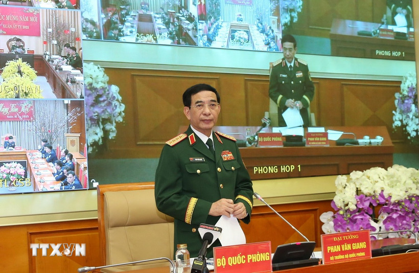 Đại tướng Phan Văn Giang chủ trì hội nghị. (Ảnh: Hồng Pha/TTXVN phát)