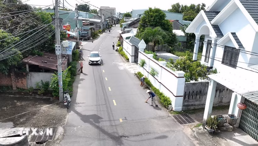 Đường giao thông nông thôn ở xã Tuy Phước Bắc, tỉnh Gia Lai (mới), xã Tuy Phước Bắc là 1 trong 3 xã đạt chuẩn Nông thôn mới nâng cao sau hợp nhất. (Ảnh: Vũ Sinh/TTXVN)