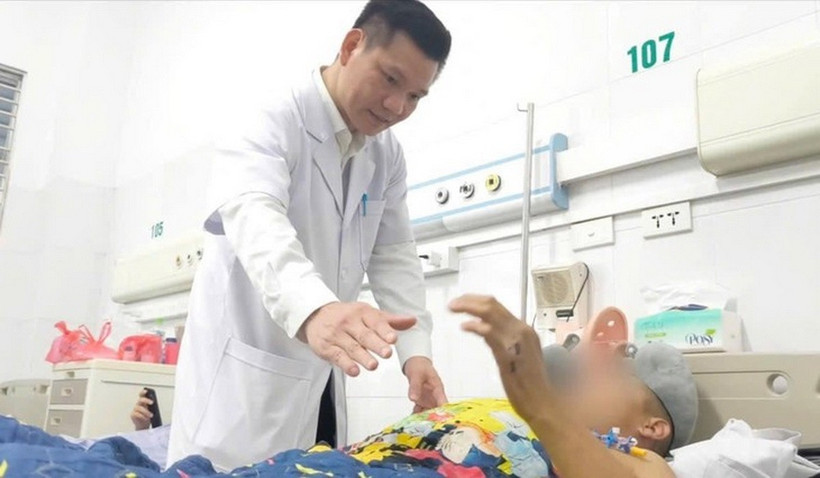 Sau 10 ngày điều trị, tình trạng cột sống cổ và não của anh S đã ổn định, không để lại bất kỳ di chứng nào. (Ảnh: Bệnh viện cung cấp)