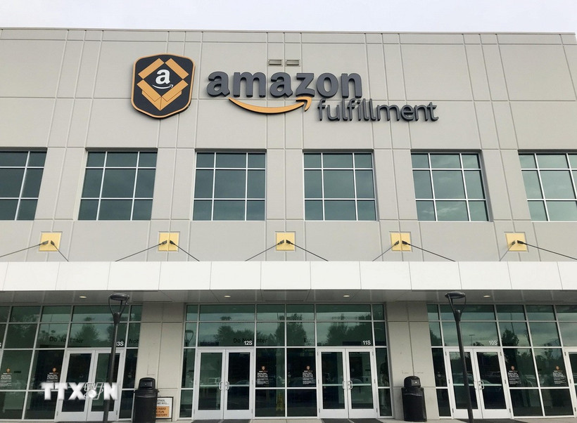 Trung tâm kho vận của Amazon tại Washington, Mỹ. (Ảnh: Kyodo/TTXVN)