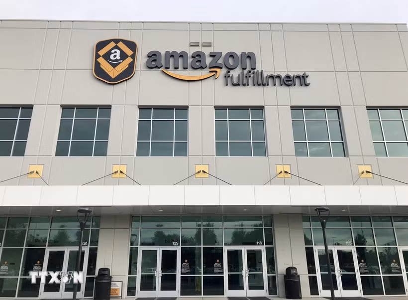 Trung tâm kho vận của Amazon tại Washington, Mỹ. (Ảnh: Kyodo/TTXVN)