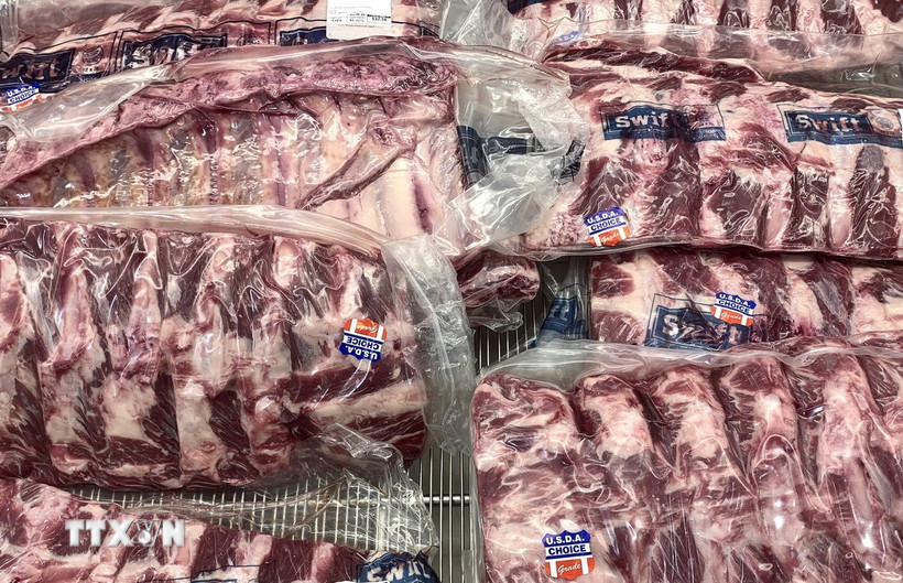 Thịt bò được Bộ Nông nghiệp Mỹ (USDA) phân hạng bày bán tại một siêu thị ở Mỹ. (Ảnh: Ngọc Quang/TTXVN)