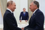 Tổng thống Nga Vladimir Putin và đặc phái viên Mỹ Steve Witkoff. (Ảnh: Reuters)