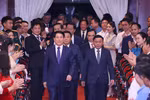 Chủ tịch nước Lương Cường và các đại biểu đến dự buổi lễ. (Ảnh: Văn Điệp/TTXVN)