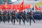 Lực lượng quân đội tham gia hợp luyện diễu binh, diễu hành tại Biên Hòa, Đồng Nai. (Ảnh: Dương Giang/TTXVN)