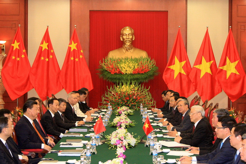 Tổng Bí thư Nguyễn Phú Trọng hội đàm với Tổng Bí thư, Chủ tịch nước Trung Quốc Tập Cận Bình. (Ảnh: Thống Nhất/TTXVN)