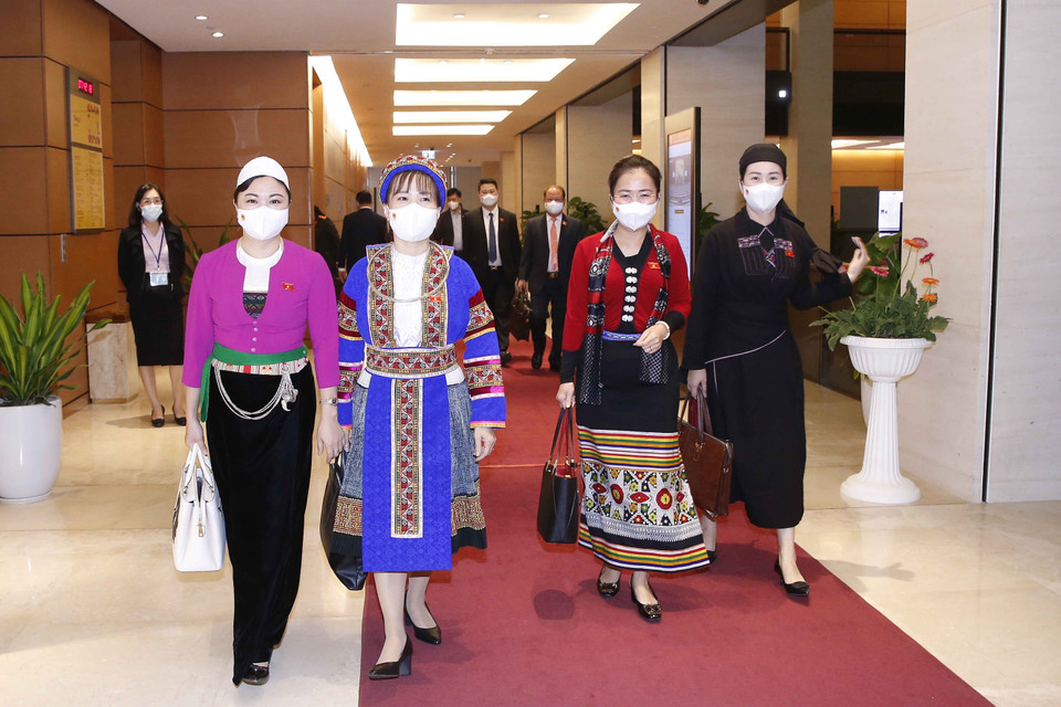 Đại biểu Quốc hội đến dự phiên họp. (Ảnh: Doãn Tấn/TTXVN)