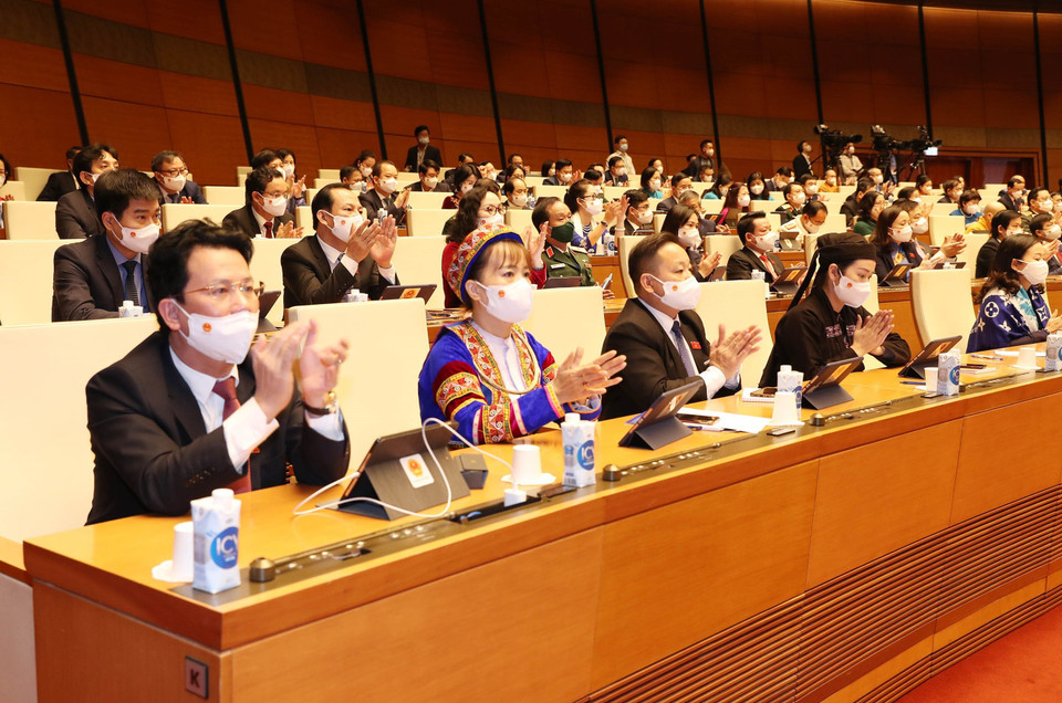 Đại biểu Quốc hội tham dự phiên họp toàn thể sáng 13/11. (Ảnh: Trọng Đức/TTXVN)