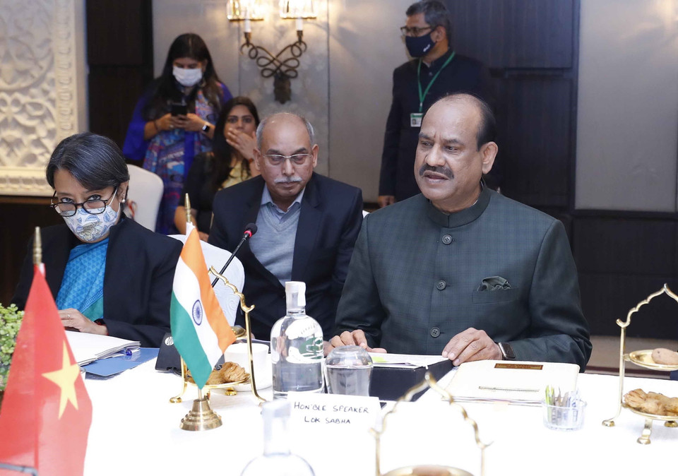 Chủ tịch Hạ viện Cộng hòa Ấn Độ Om Birla phát biểu. (Ảnh: Doãn Tấn/TTXVN)